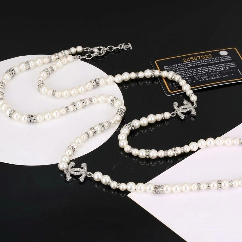 Chanel Necklaces Modern 222152
