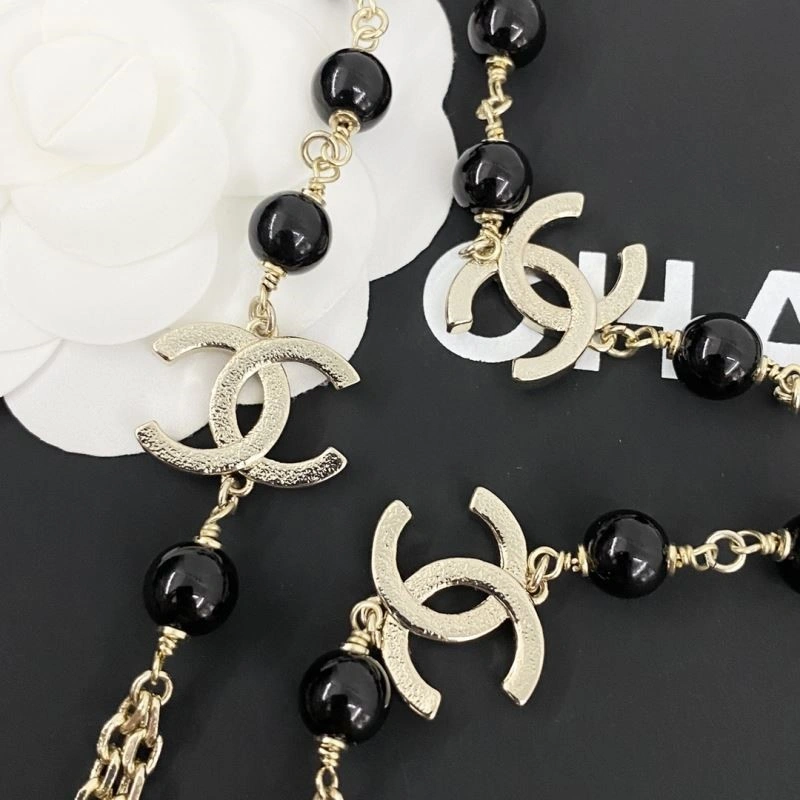 Chanel Necklaces Sleek 222157