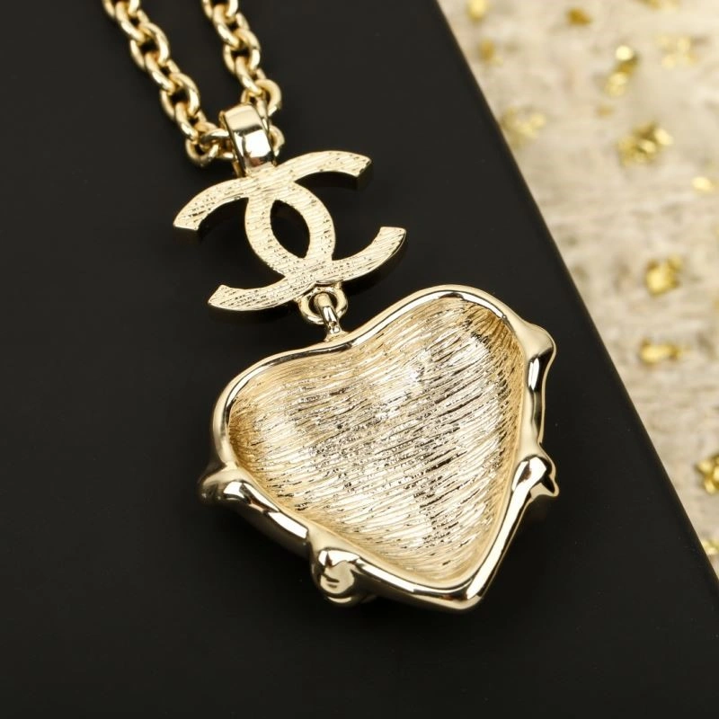 Chanel Necklaces Lightweight 222136