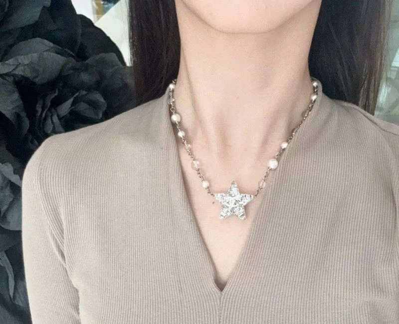 Chanel Necklaces Compact 222133