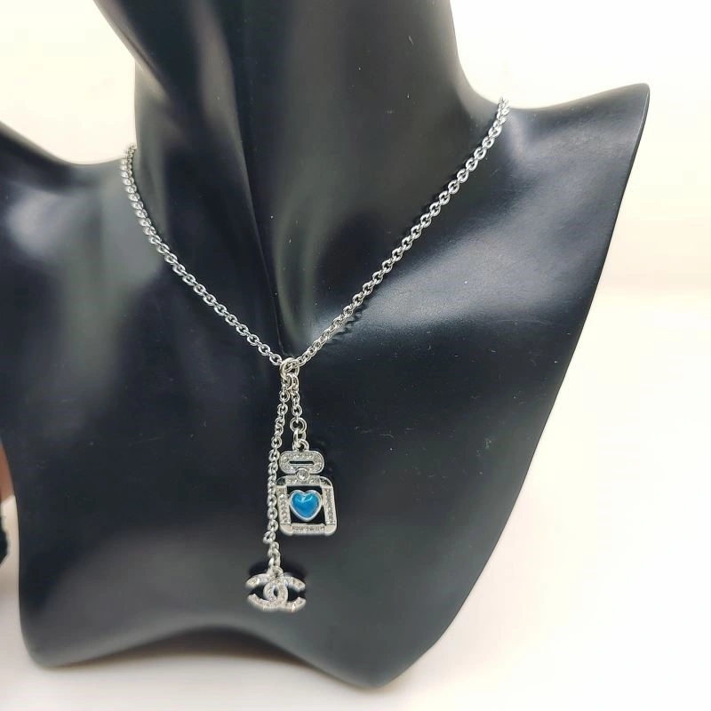 Chanel Necklaces SmoothTexture 222109