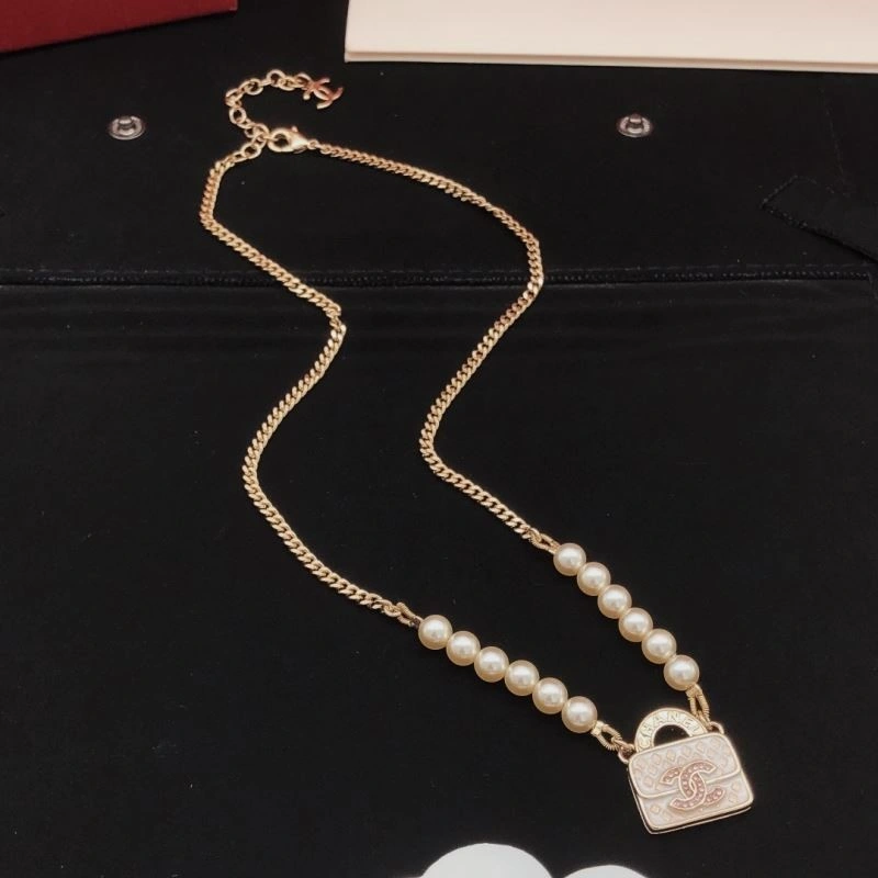 Durable Chanel Necklaces 222113