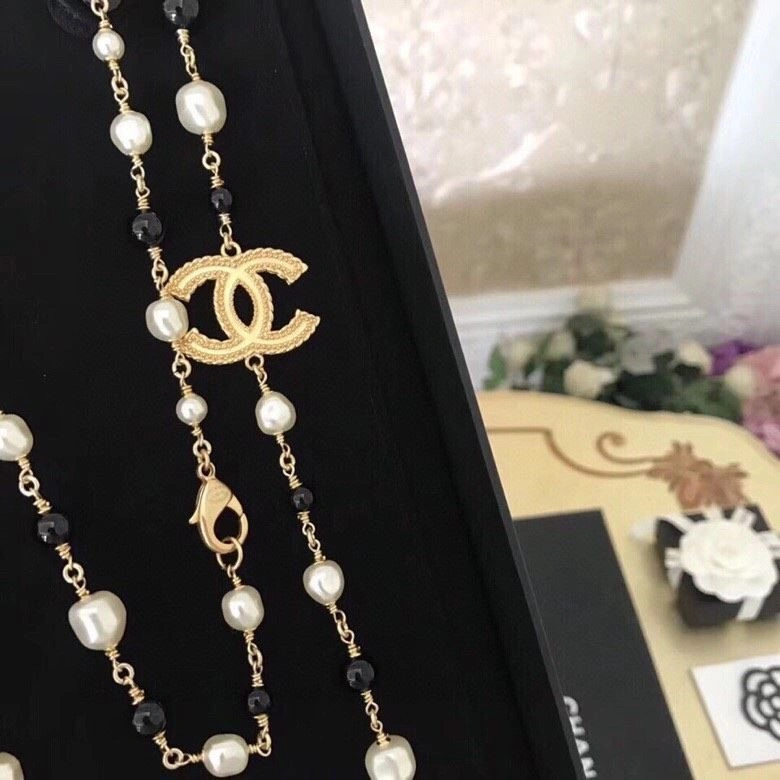 Affordable Chanel Necklaces 222139