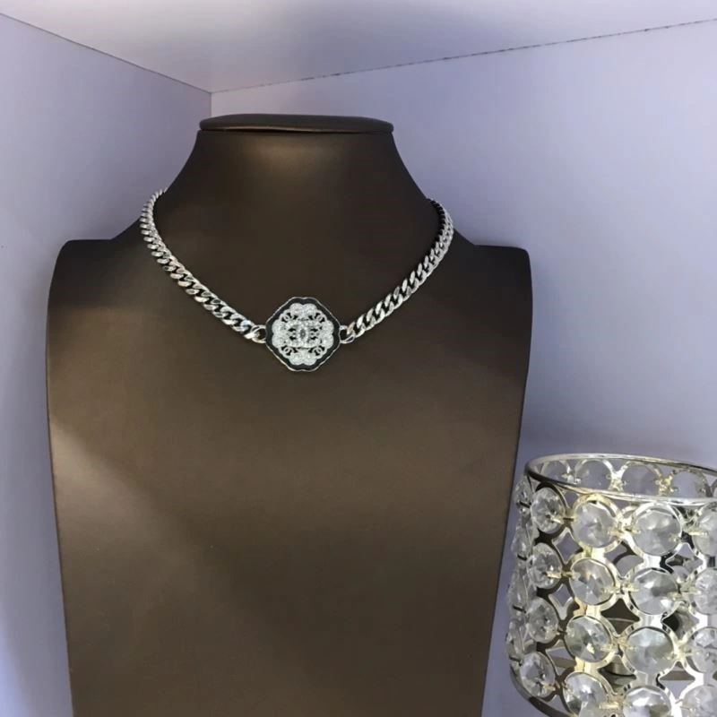 Elegant Chanel Necklaces 222114