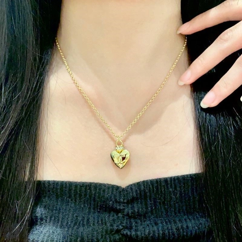 Casual Chanel Necklaces 222096