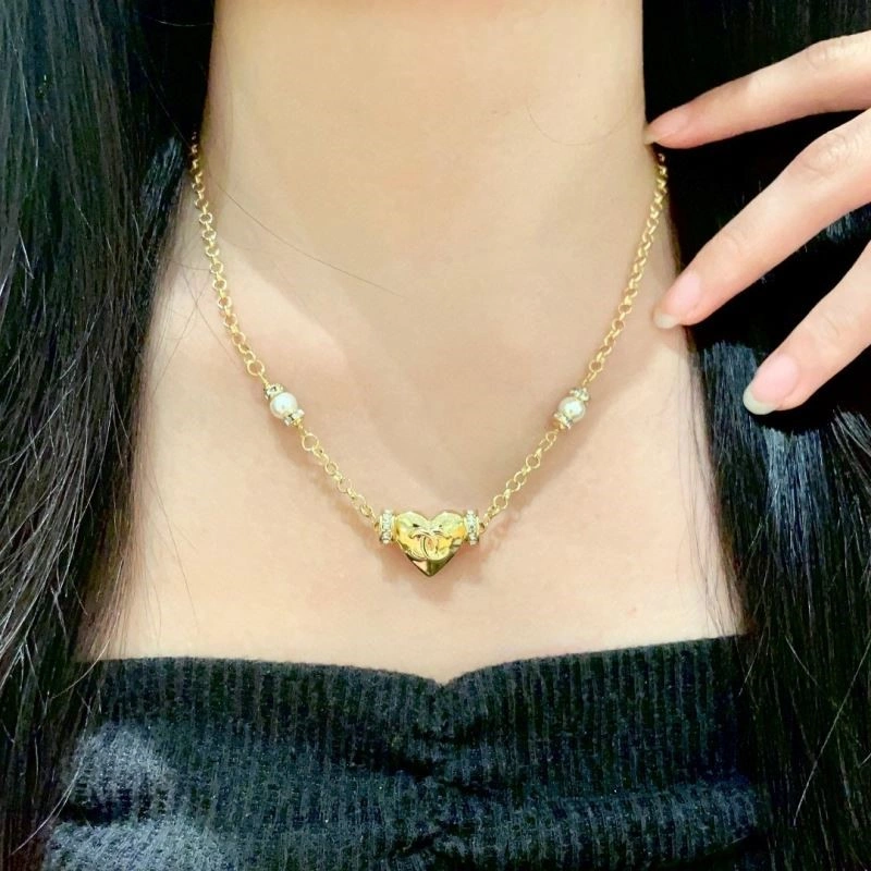 Chanel Necklaces Sporty 222099