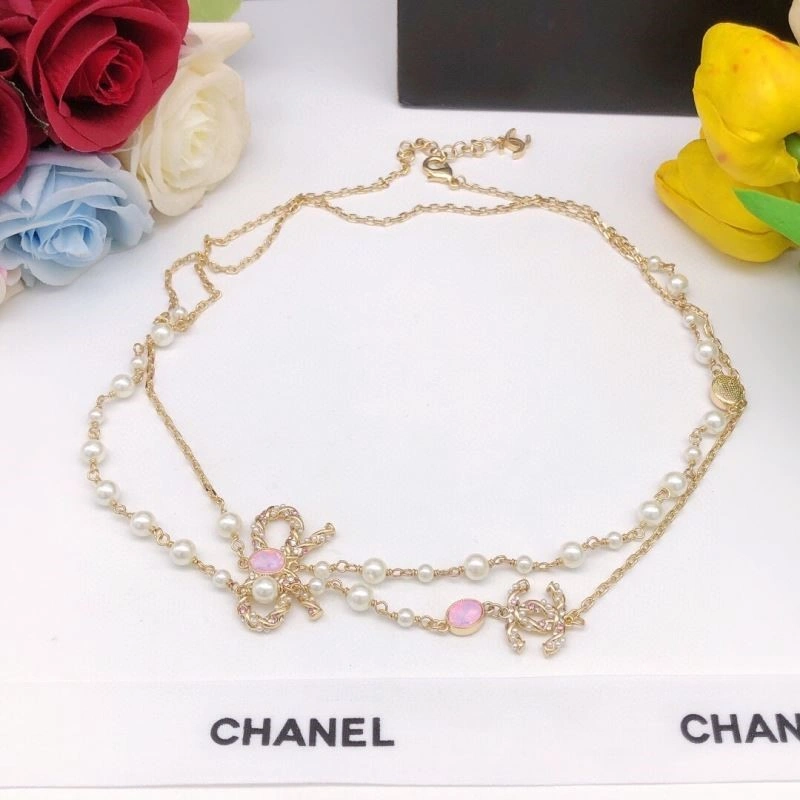 Sophisticated Chanel Necklaces 222095