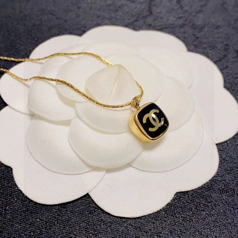 Chanel Necklaces OnTrend 222087