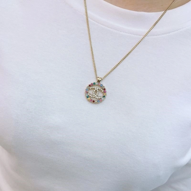 Trendsetting Chanel Necklaces 222080