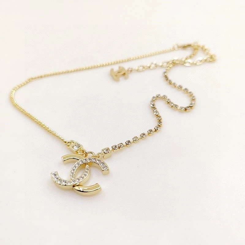 Sustainable Chanel Necklaces 222068