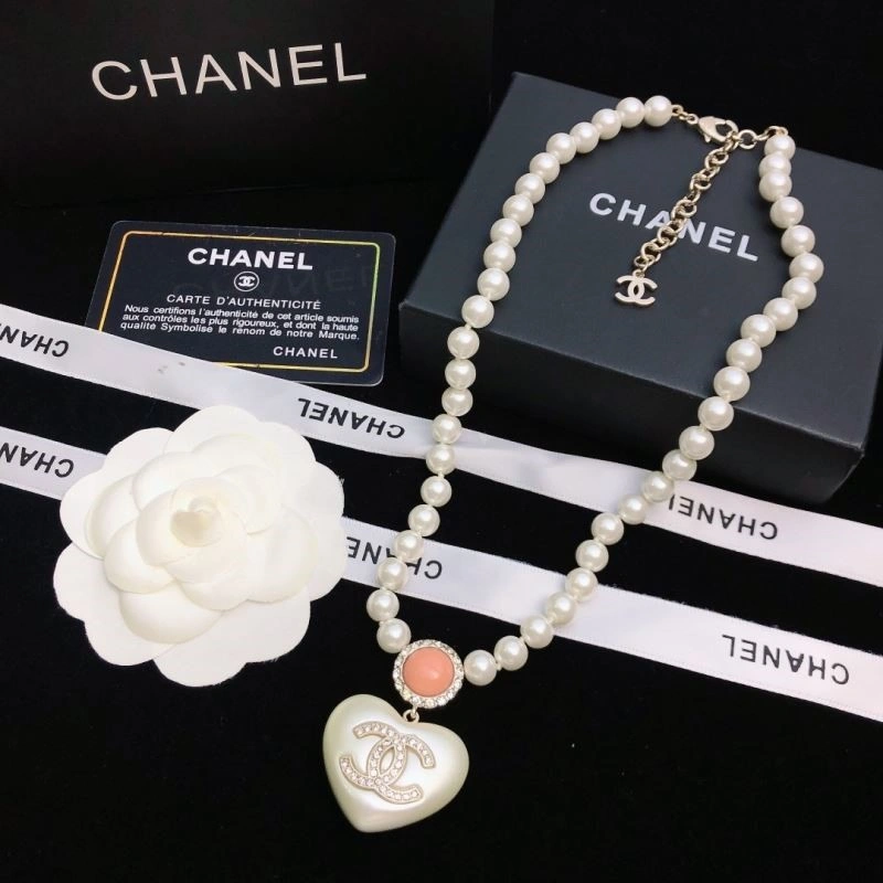 HighPerformance Chanel Necklaces 222079