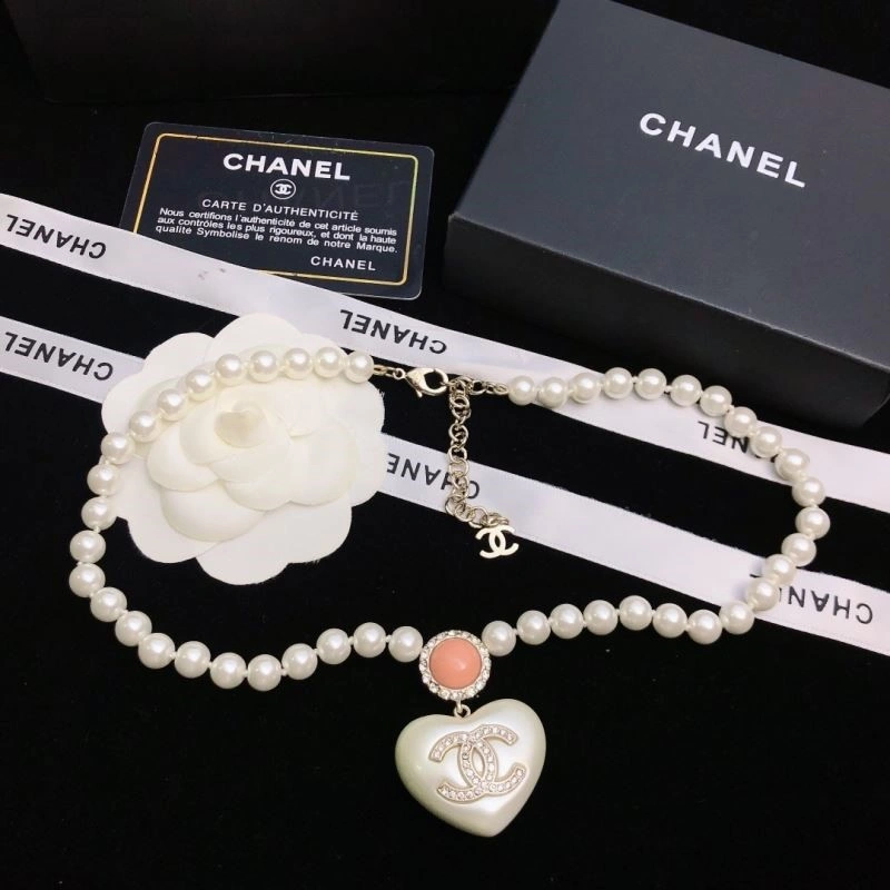 HighPerformance Chanel Necklaces 222079