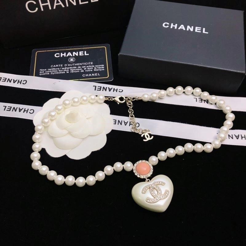 HighPerformance Chanel Necklaces 222079