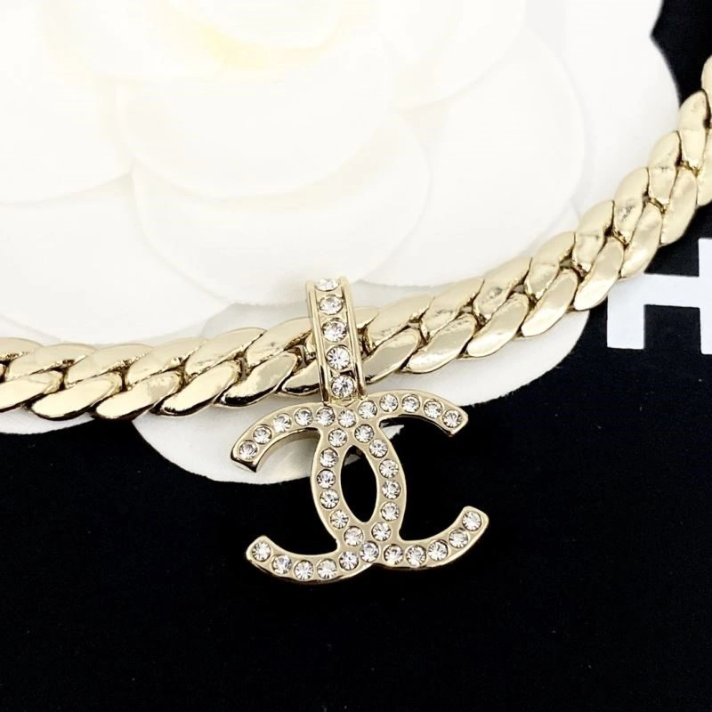 Elegant Chanel Necklaces 222046