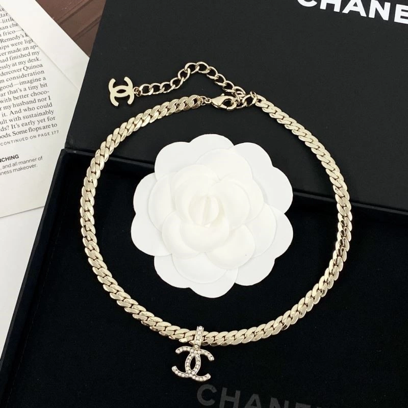 Elegant Chanel Necklaces 222046
