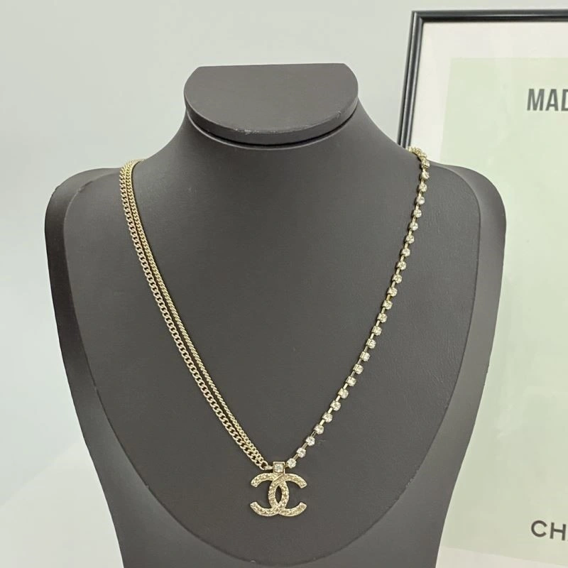 Chanel Necklaces Original 222047