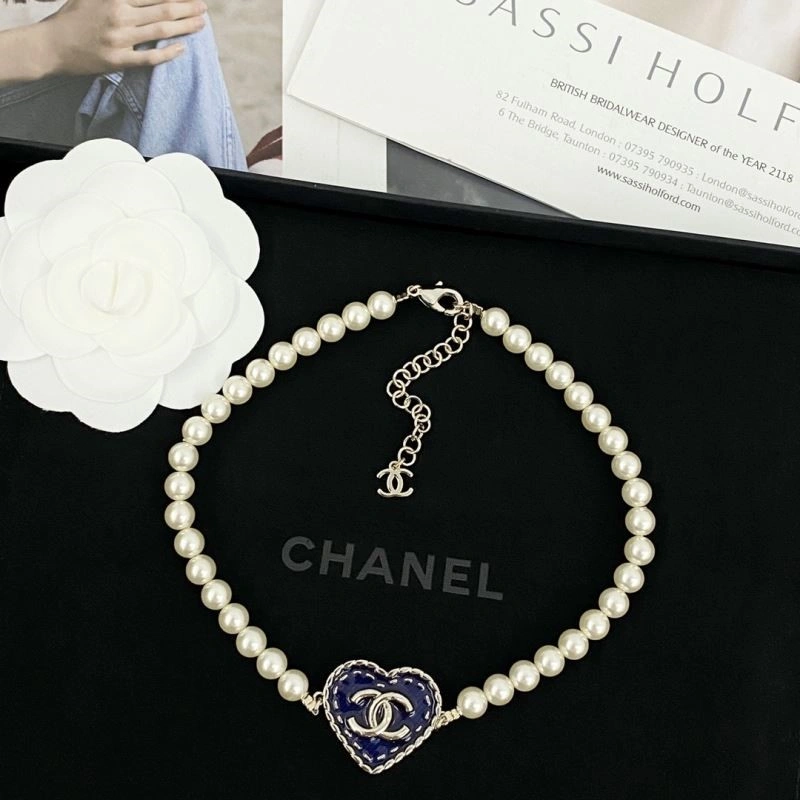 Chanel Necklaces Effortless 222042