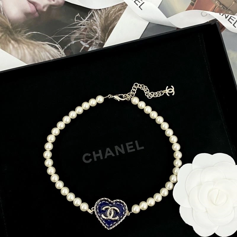 Chanel Necklaces Effortless 222042