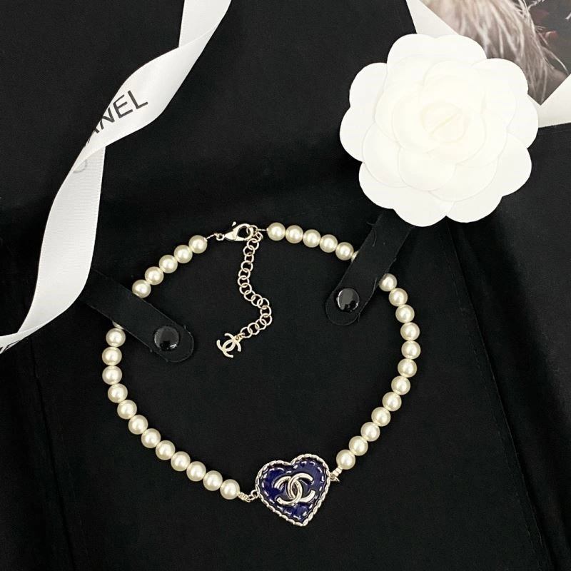Chanel Necklaces Effortless 222042