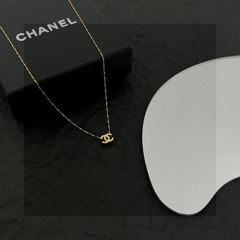 Chanel Necklaces Vibrant 222044