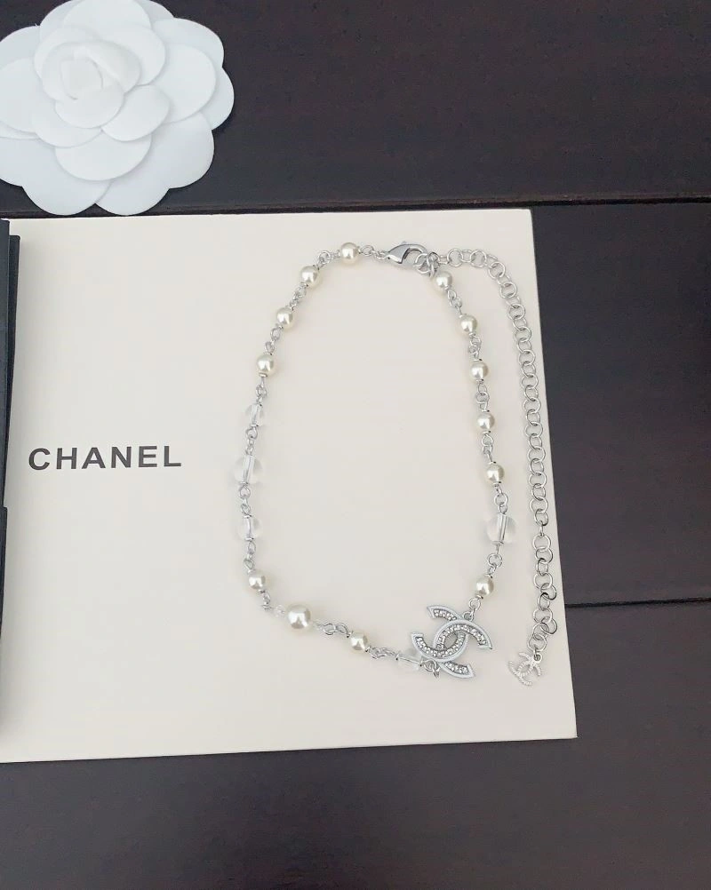 Chanel Necklaces Sleek 222038