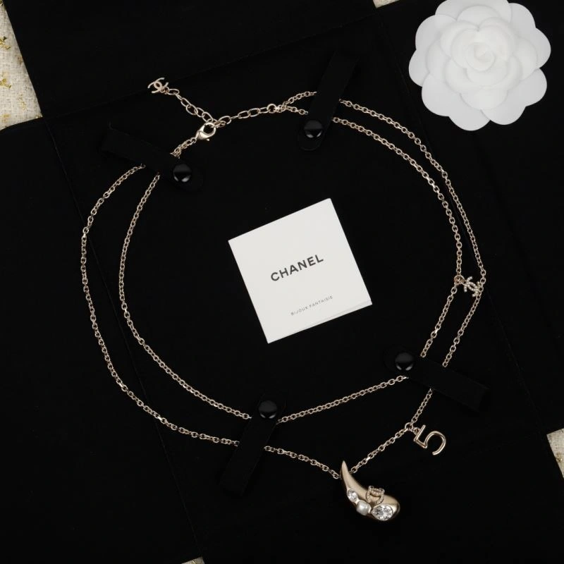 Original Chanel Necklaces 222031