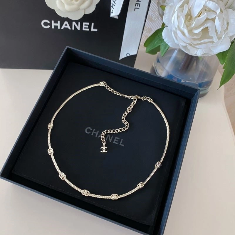 Chanel Necklaces Minimalist 220890