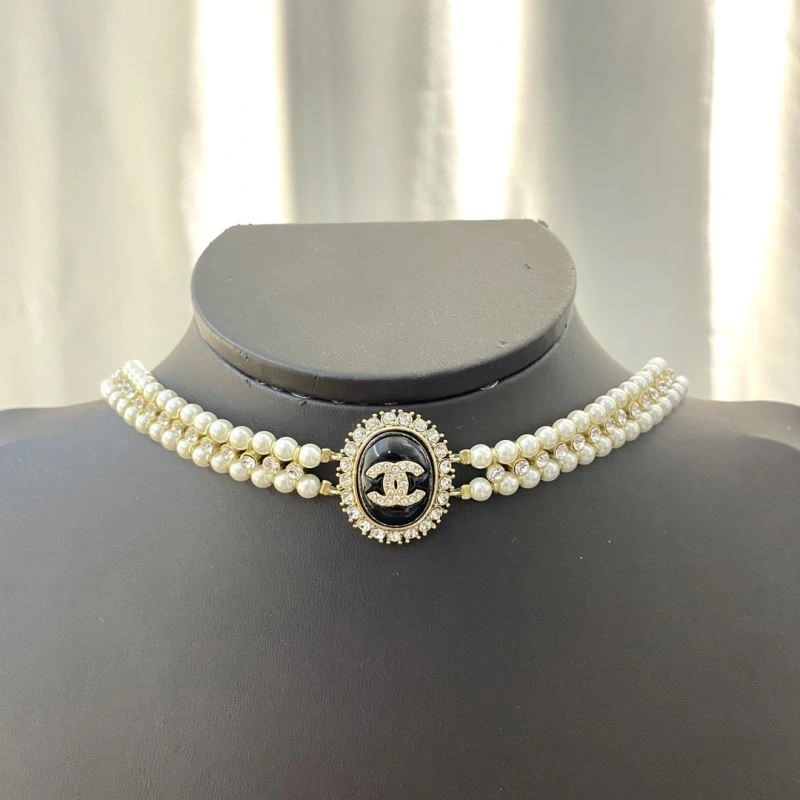 Reliable Chanel Necklaces 220895