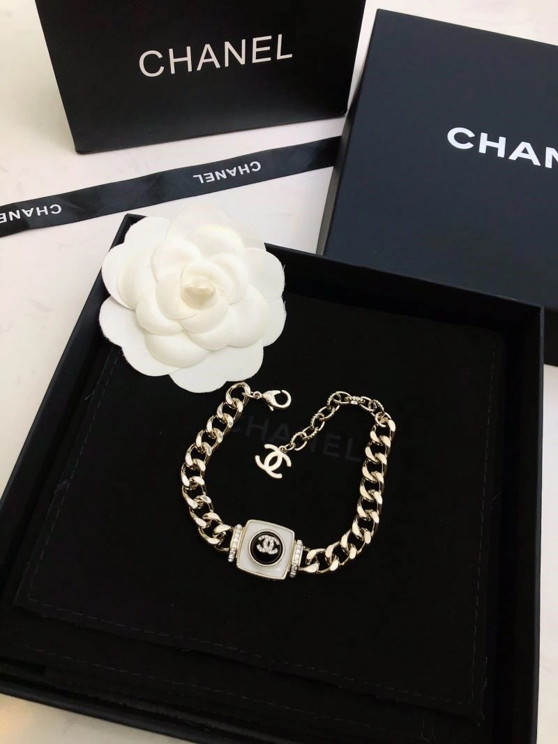 Chanel Necklaces Durable 220894