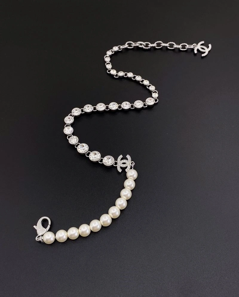 Chanel Necklaces Elegant 220886