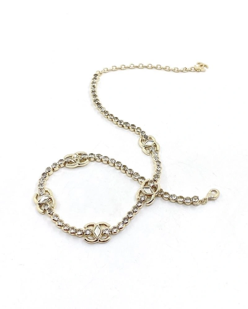 Sleek Chanel Necklaces 220881