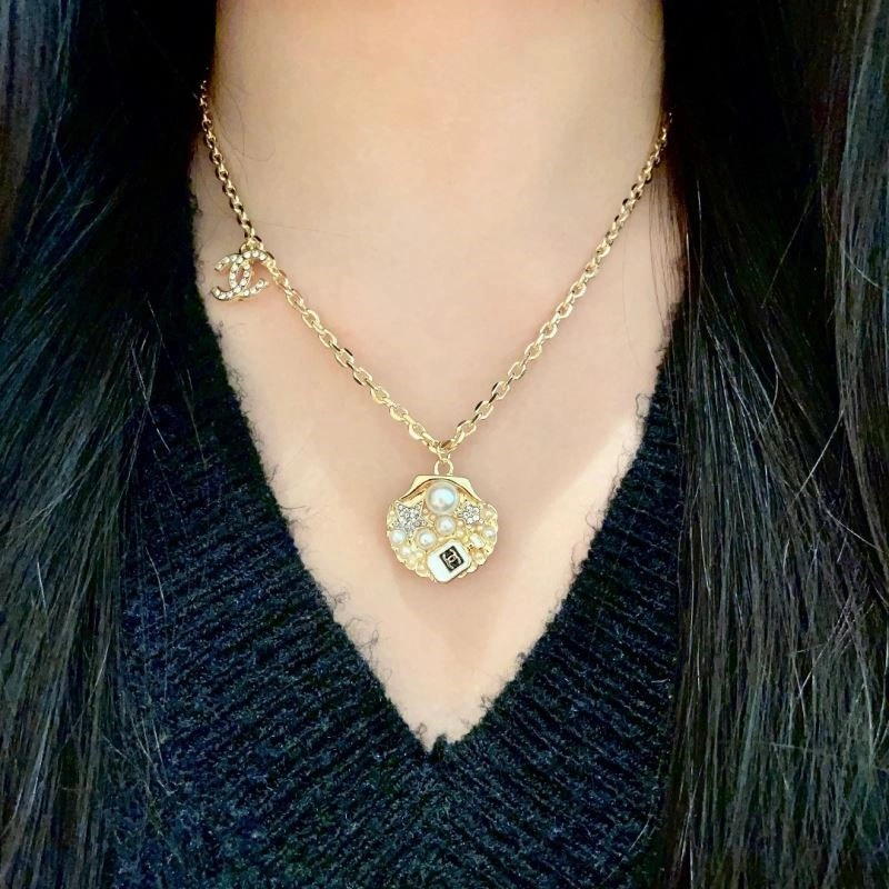 Chanel Necklaces EyeCatching 220966