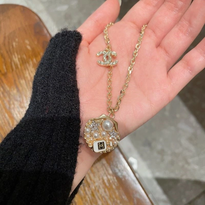 Chanel Necklaces EyeCatching 220966