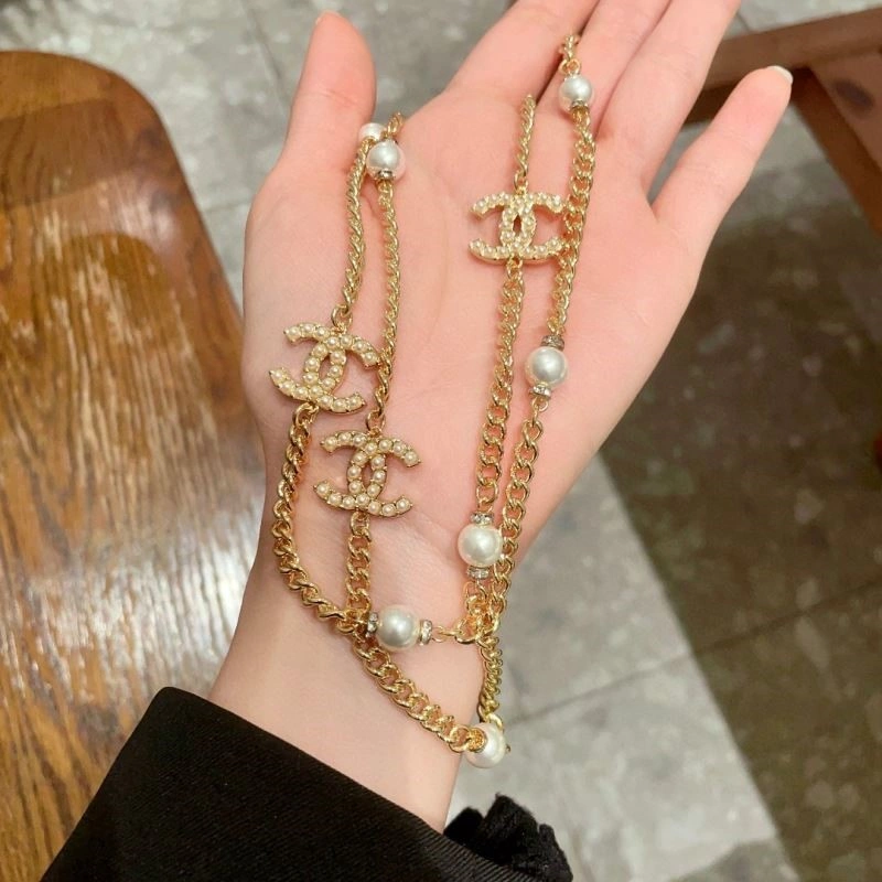 EyeCatching Chanel Necklaces 220887