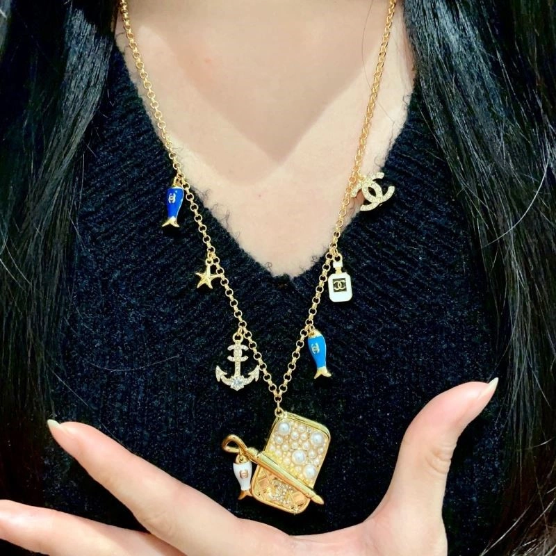 Popular Chanel Necklaces 220880
