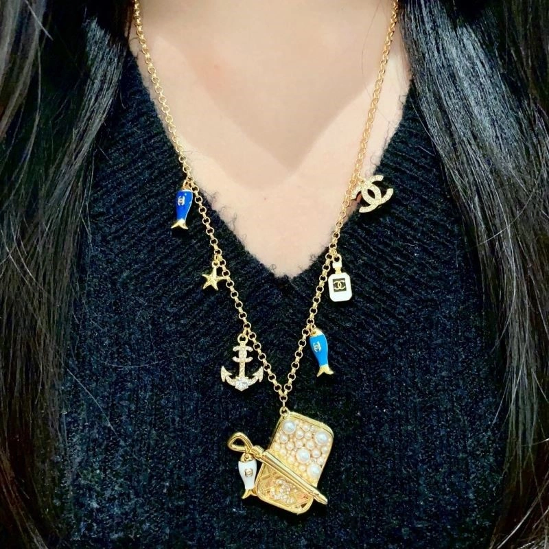 Popular Chanel Necklaces 220880