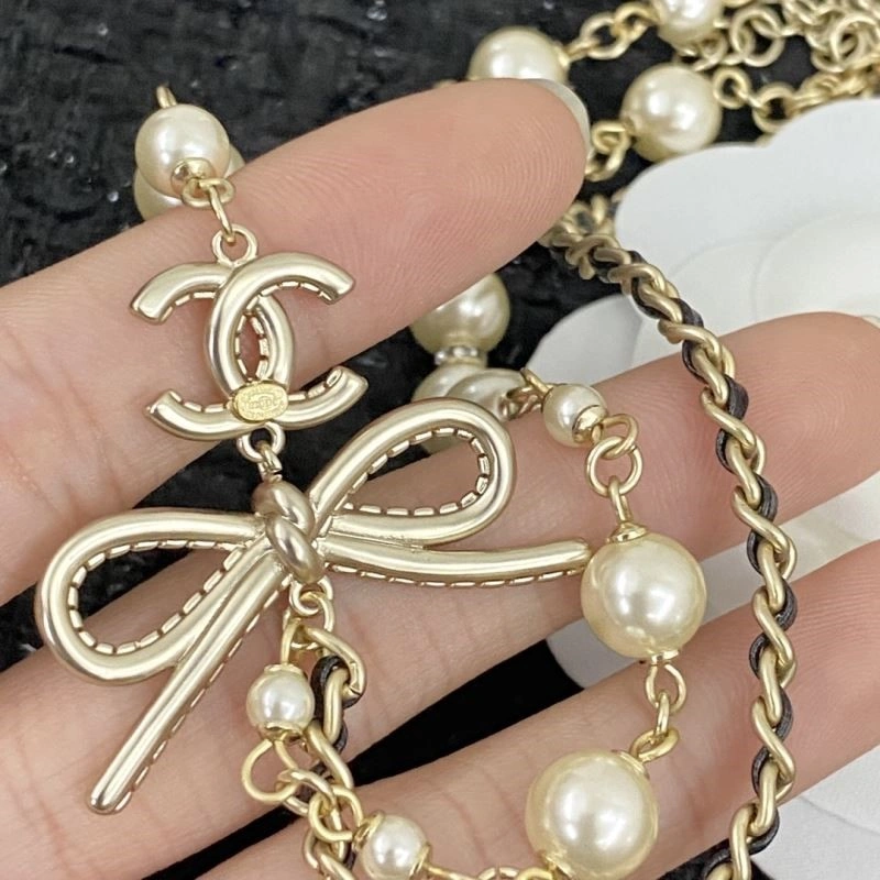 WaterResistant Chanel Necklaces 220877