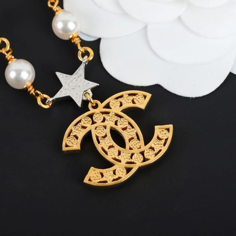 Tailored Chanel Necklaces 220875