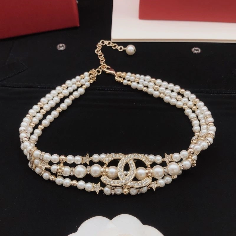 Chanel Necklaces SmoothTexture 220882