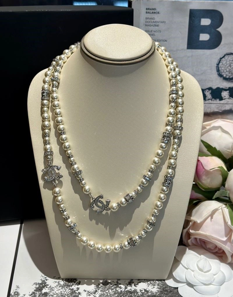 Lightweight Chanel Necklaces 220870
