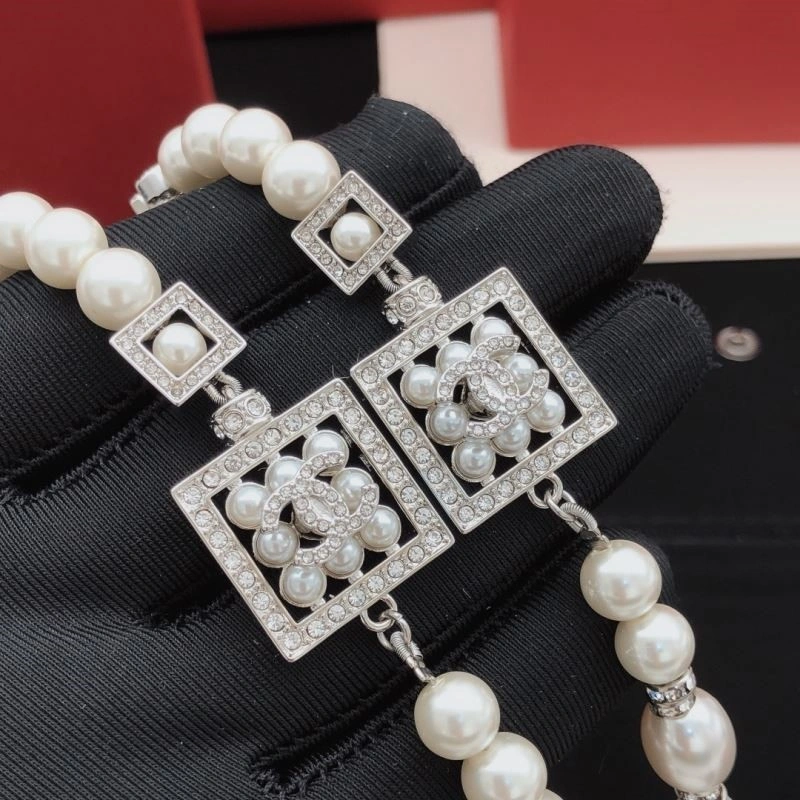 Chanel Necklaces Original 220885