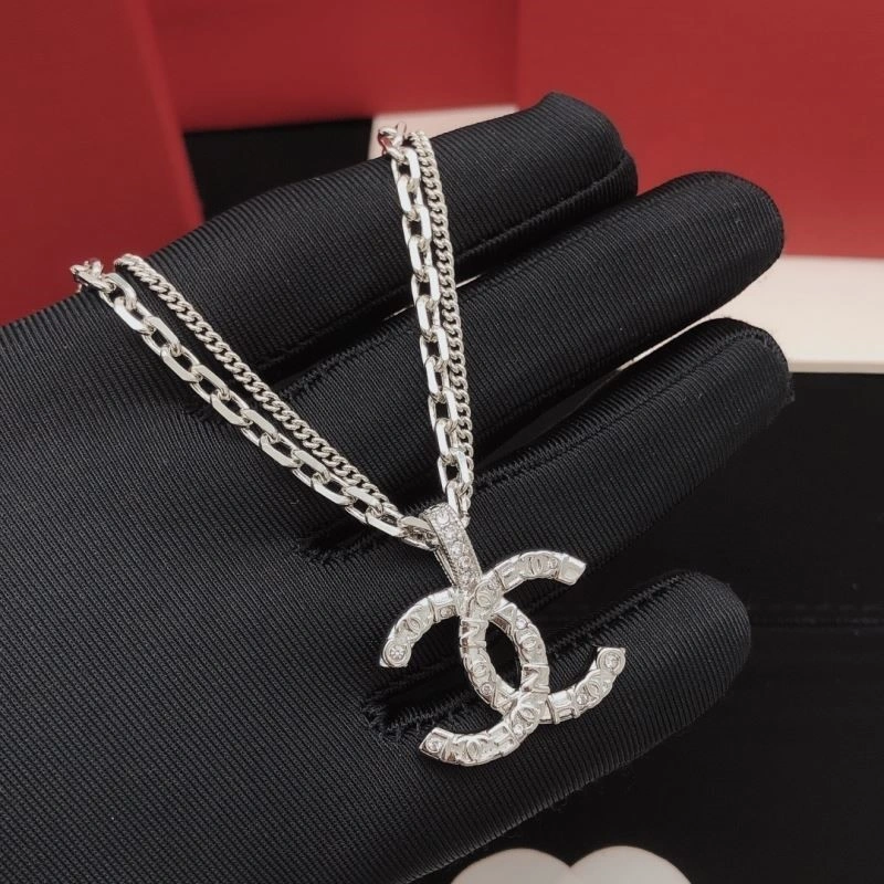 Chanel Necklaces Snug 220954
