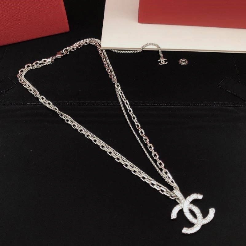 Chanel Necklaces Snug 220954