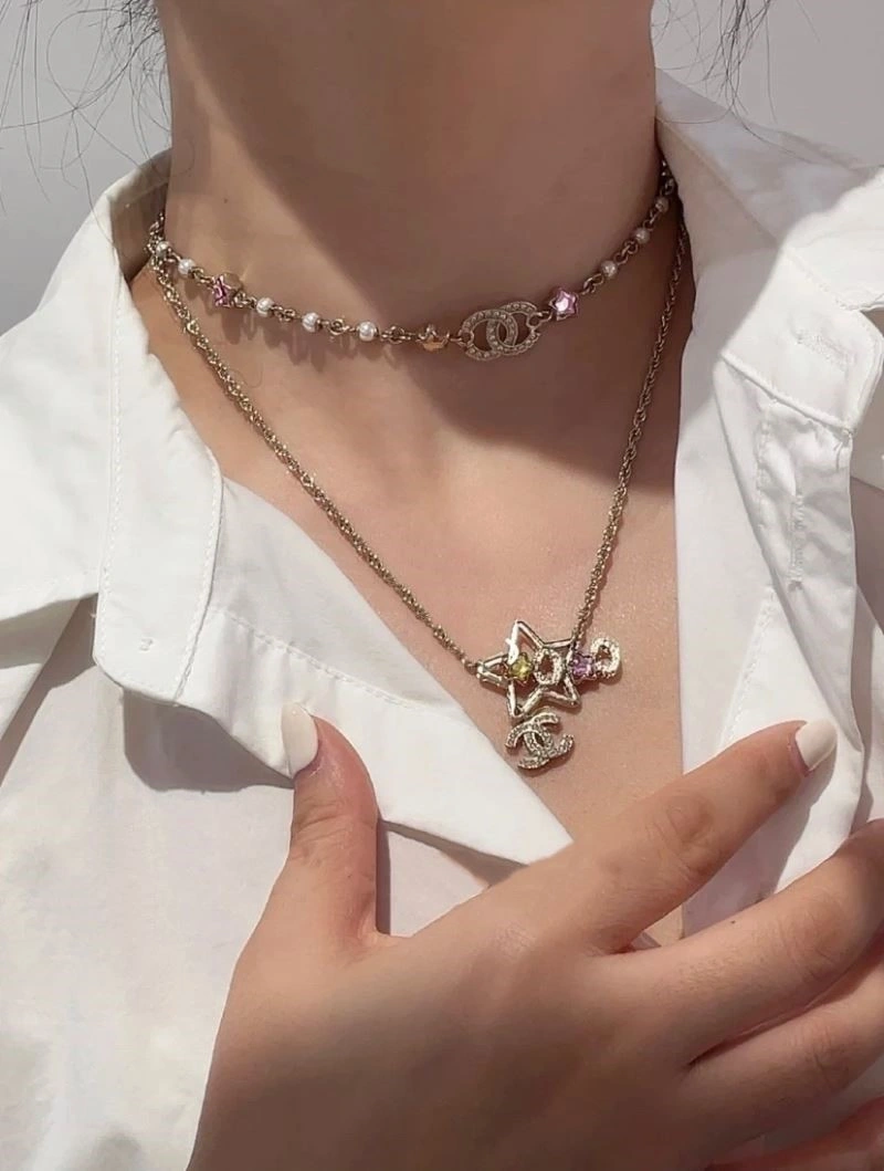 Affordable Chanel Necklaces 220903