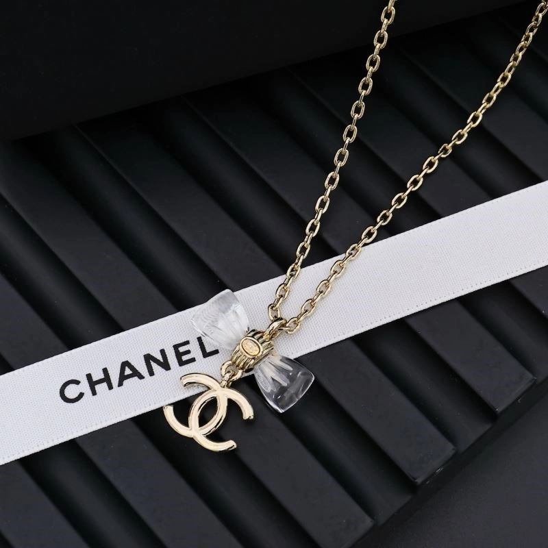 Chanel Necklaces MoistureWicking 220862
