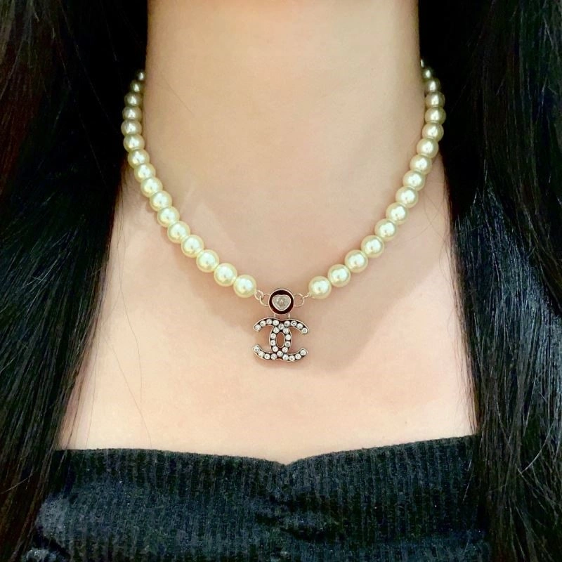 Chanel Necklaces AllSeason 220860