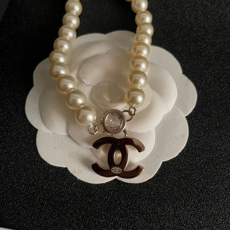 Chanel Necklaces AllSeason 220860
