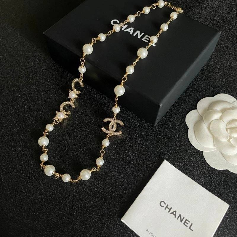 Chanel Necklaces Comfortable 220858