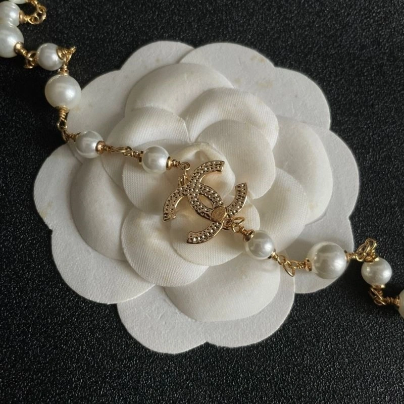 Chanel Necklaces Comfortable 220858