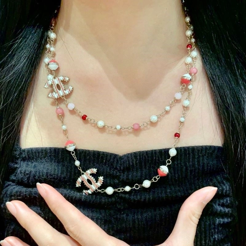 Snug Chanel Necklaces 220854